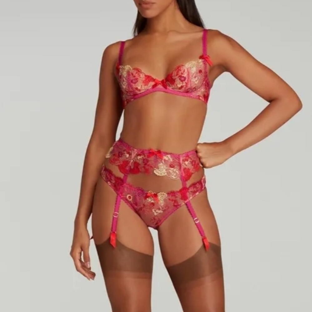 Agent Provocateur Red/fucsia and Gold Floral Lace Lingerie Set